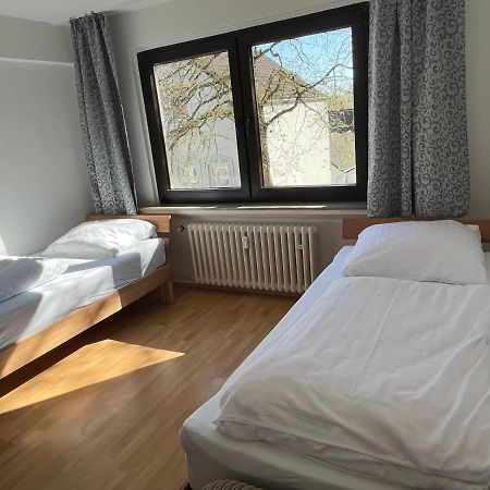 Zimmer Fuer Monteure, Handwerker Oder Reisende Ессен Екстер'єр фото